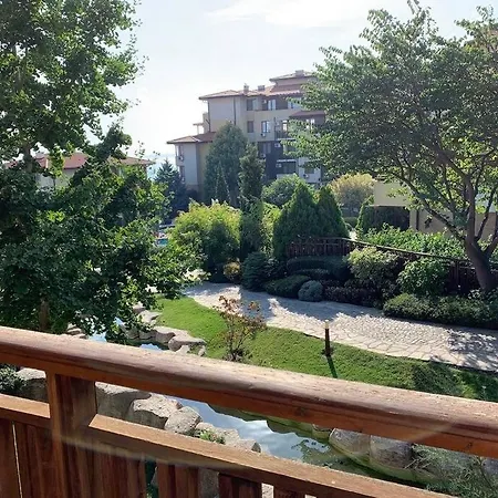 Apartament Cute In Garden Of Eden 5* 40m To Beach Święty Włas