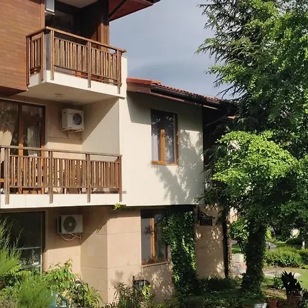 Apartament Cute In Garden Of Eden 5* 40m To Beach Święty Włas
